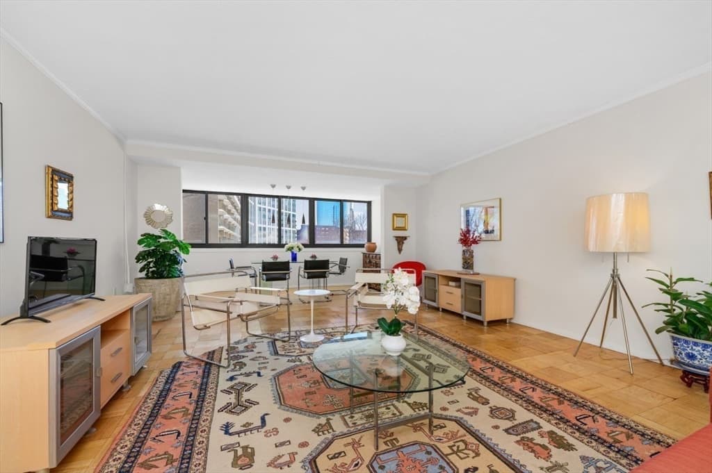 Condominium at 6 Whittier Place # 6H, Boston MA 02114, photo 3 of 14