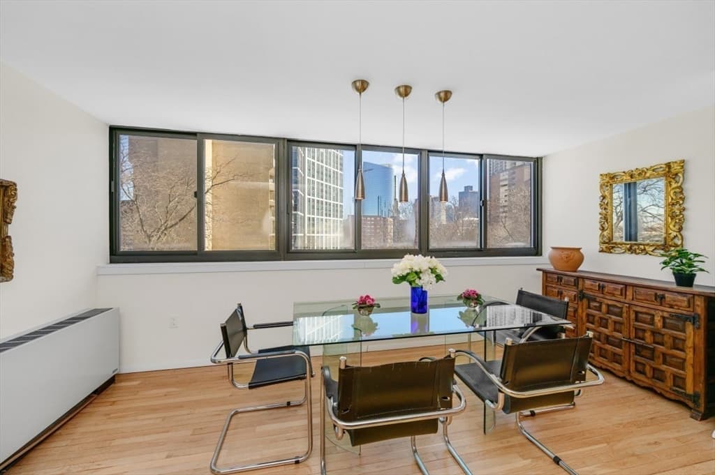 Condominium at 6 Whittier Place # 6H, Boston MA 02114, photo 4 of 14