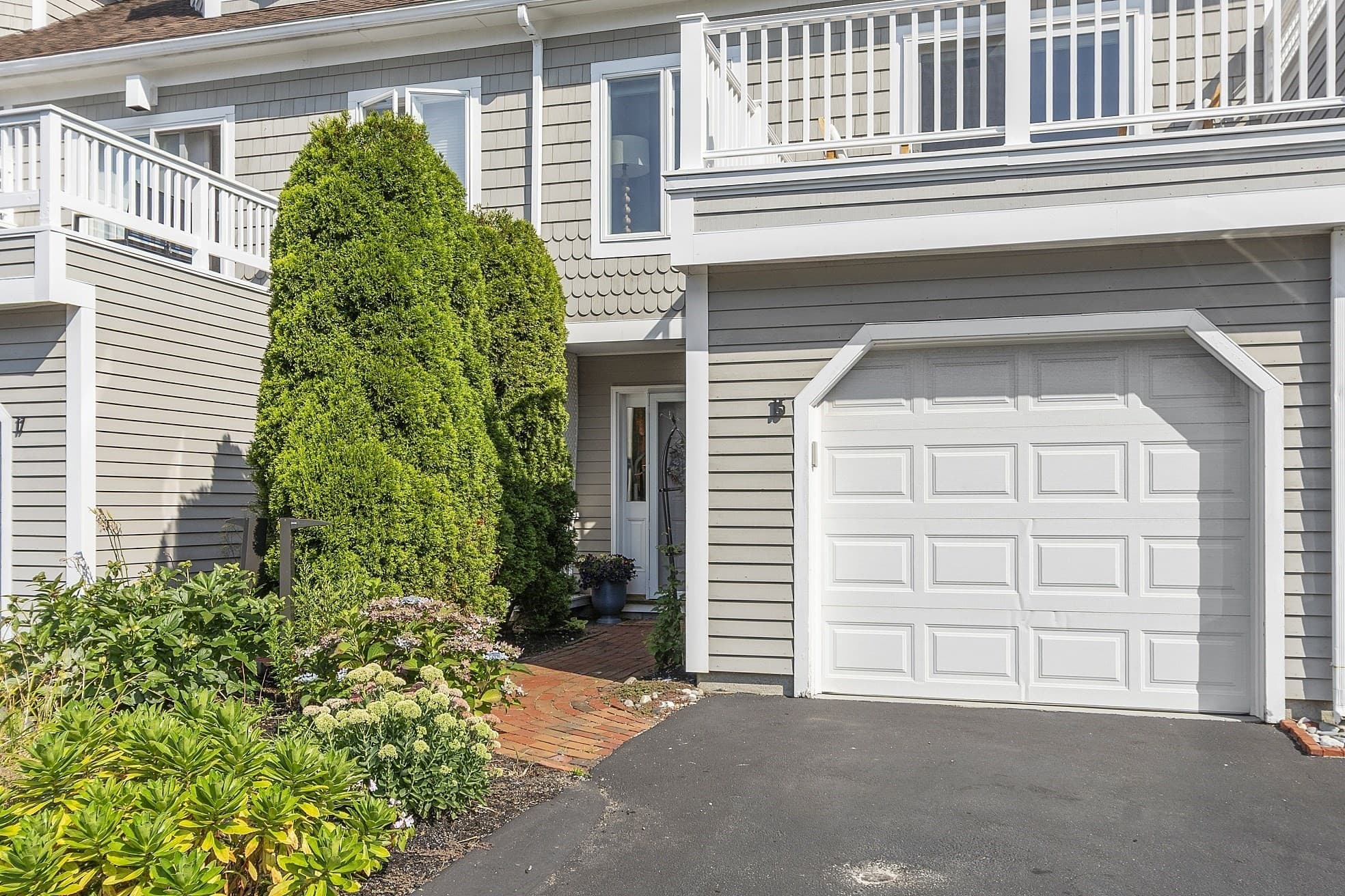 Condominium at 15 Raven Lane # 15, Gloucester MA 01930, Gloucester, photo 2 of 42