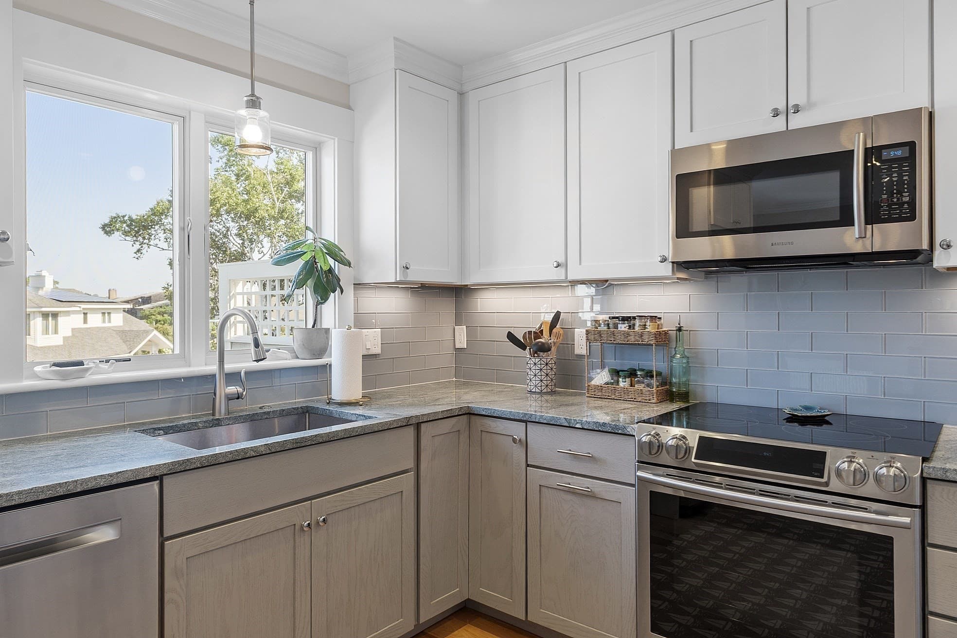 Condominium at 15 Raven Lane # 15, Gloucester MA 01930, Gloucester, photo 13 of 42