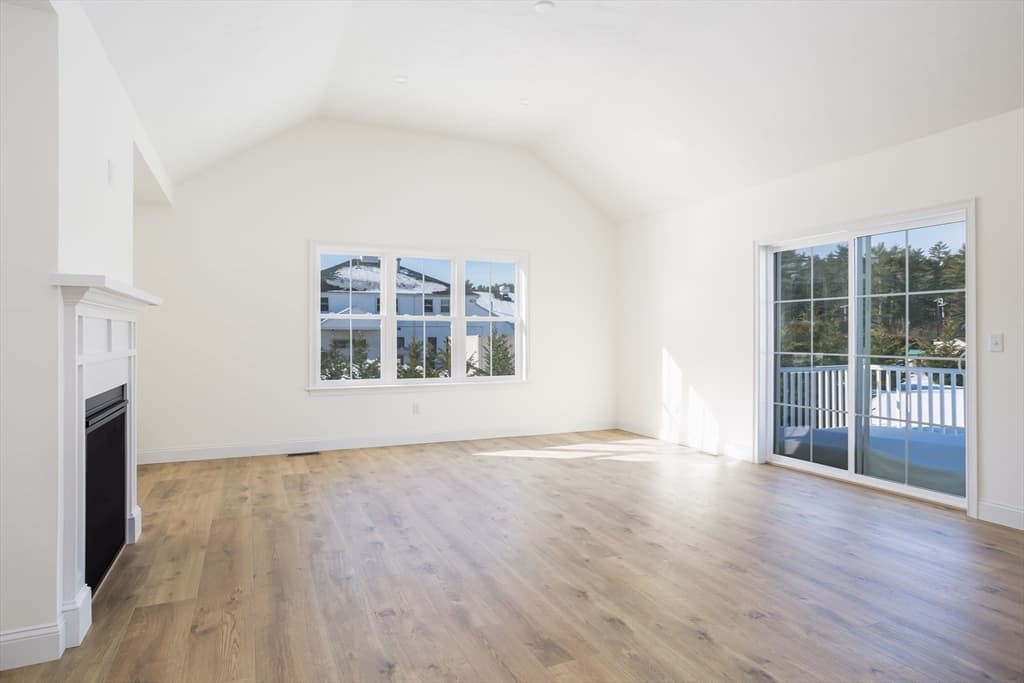 4 Hayley Cir # 0, Rochester MA 02770 photo 7