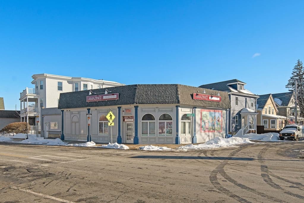 365 Salem St, Medford MA 02155