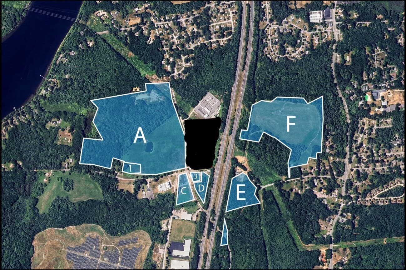 21 Pond Hill Rd, Amesbury MA 01913