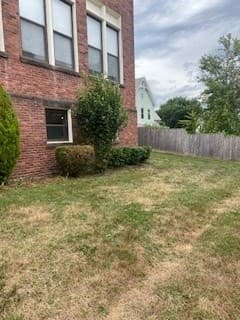 15 Papineau St, Holyoke MA 01040 photo 15