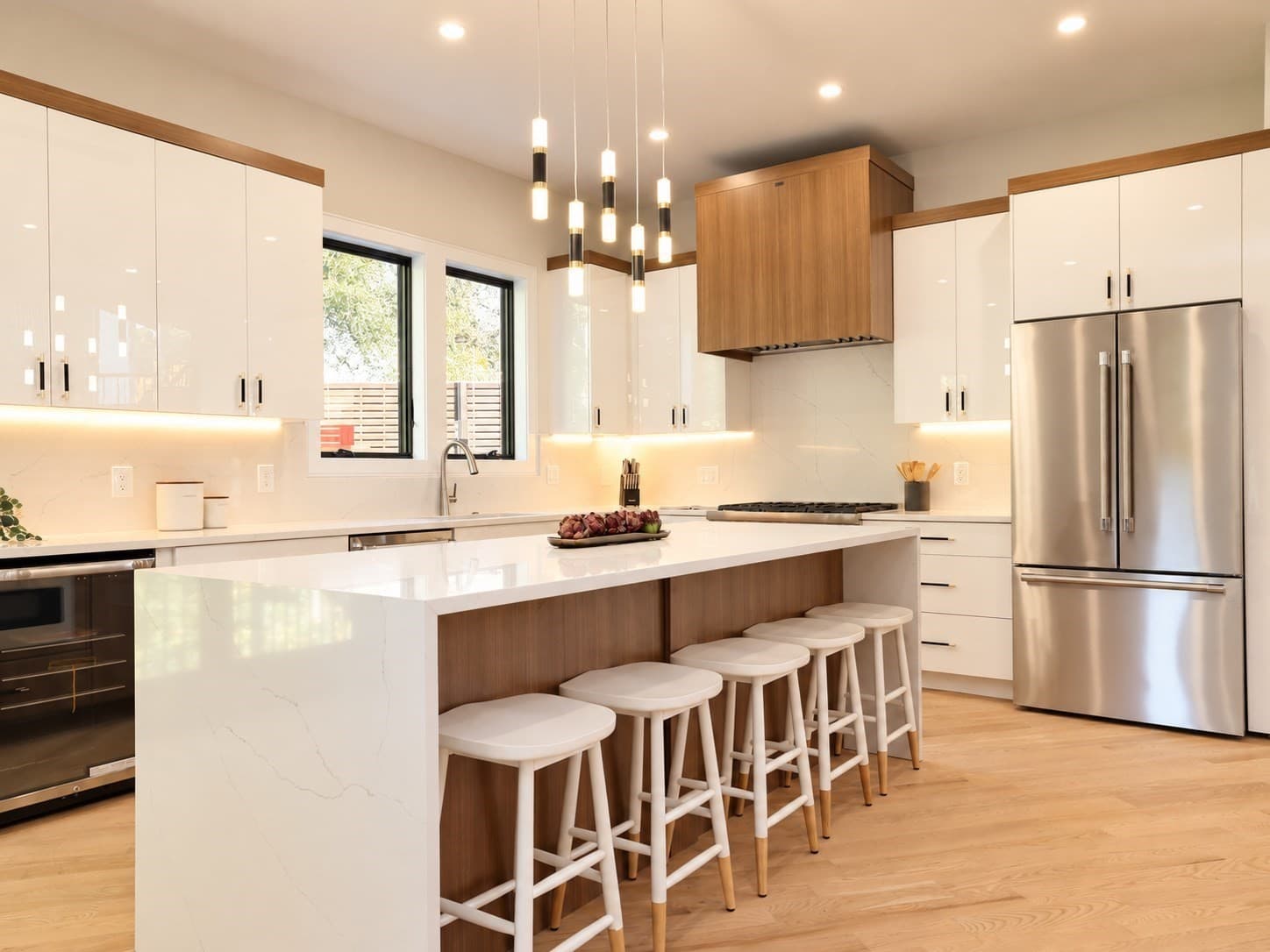 Condominium at 16-18 Josselyn Pl # 18, Newton MA 02461, photo 5 of 29