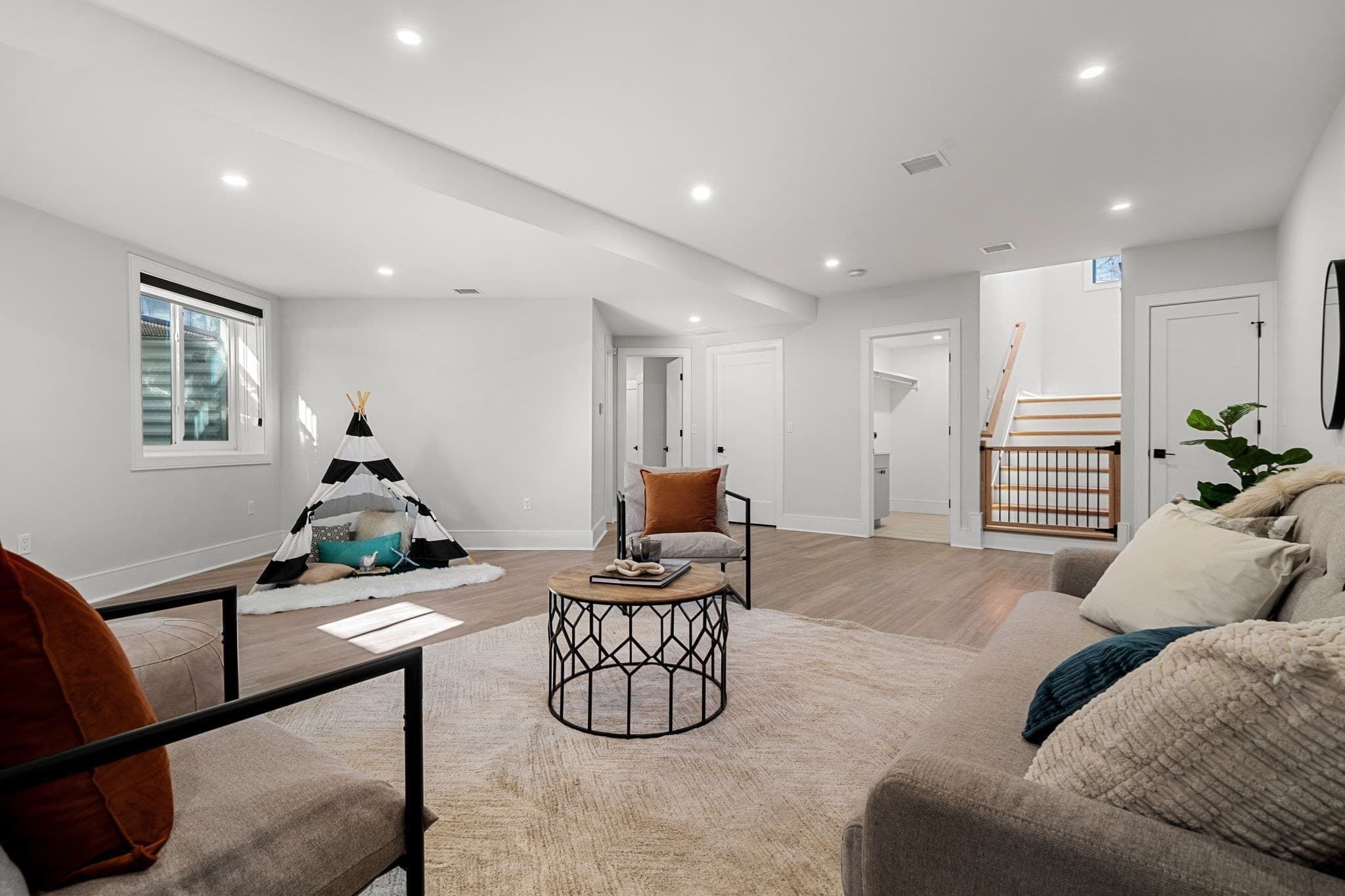 Condominium at 16-18 Josselyn Pl # 18, Newton MA 02461, photo 24 of 29