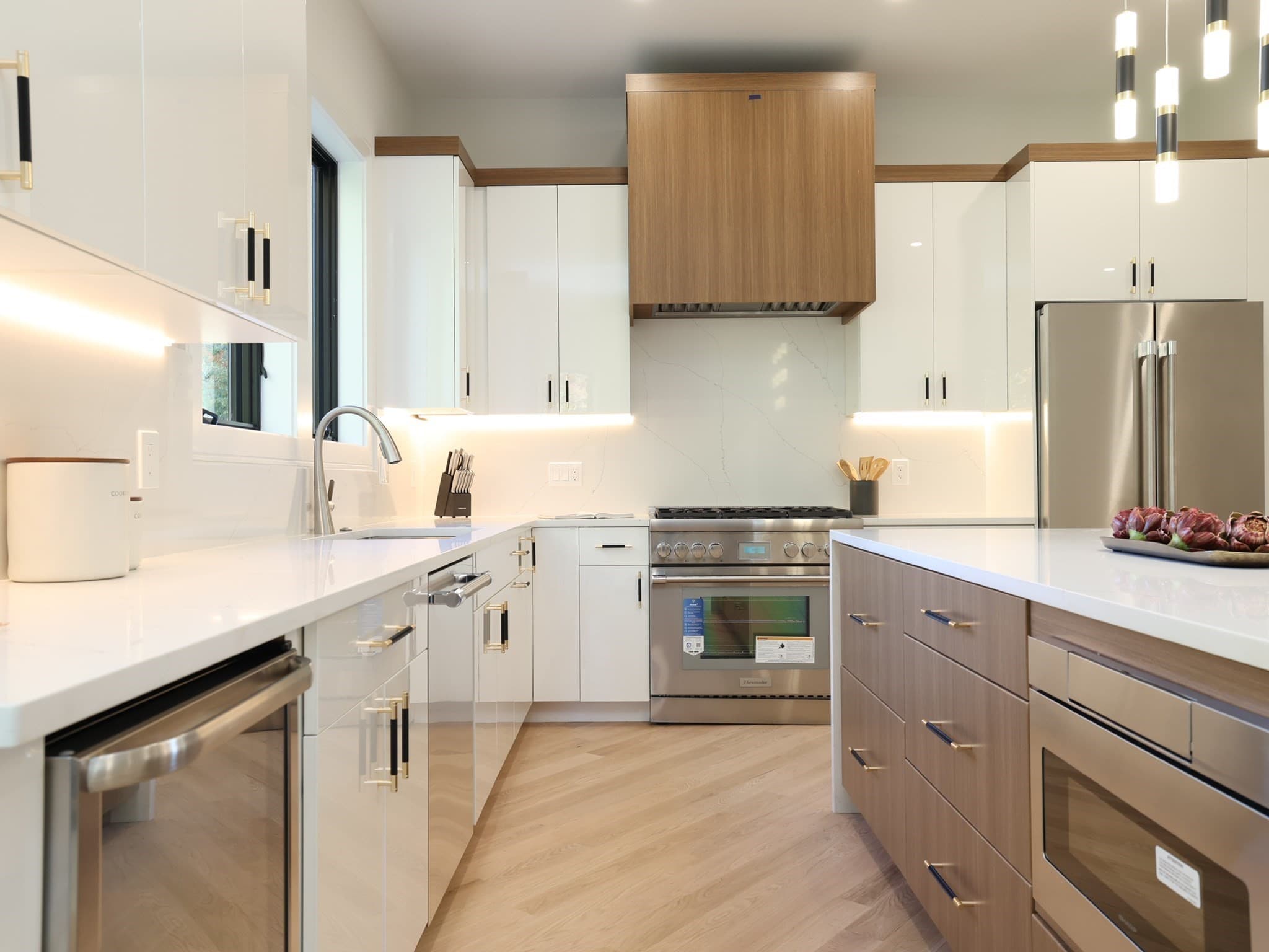 Single Family Residence at 18 Josselyn Pl # 18, Newton MA 02461, photo 6 of 29