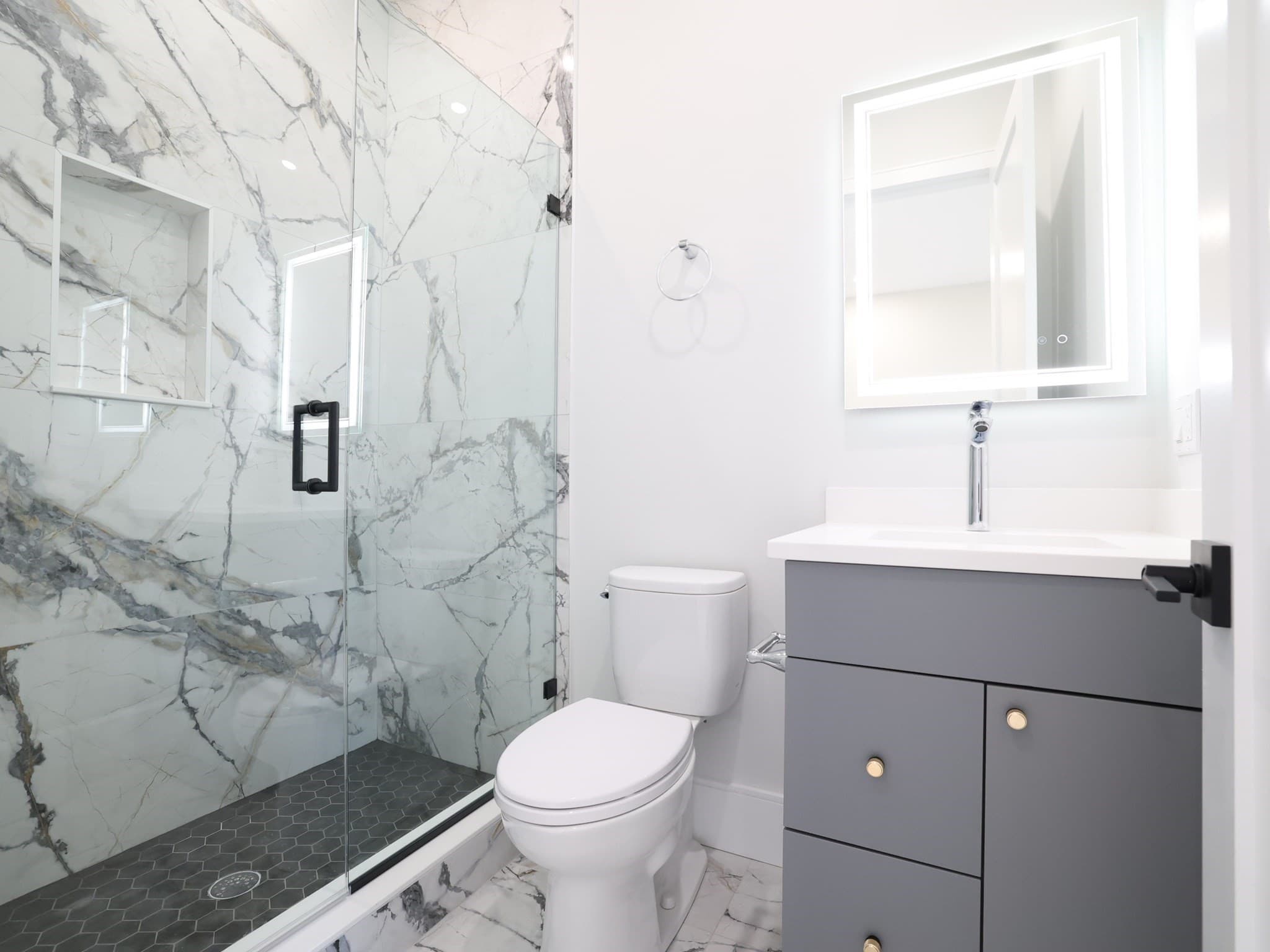 Single Family Residence at 18 Josselyn Pl # 18, Newton MA 02461, photo 25 of 29