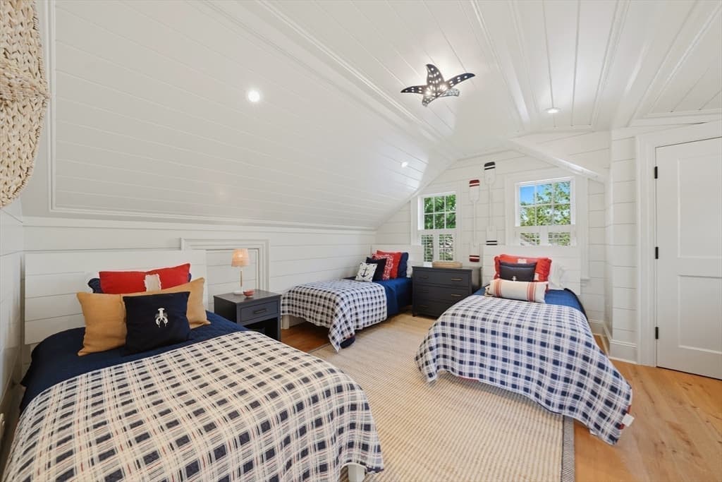 43 Peases Point Way S, Edgartown MA 02539 photo 27