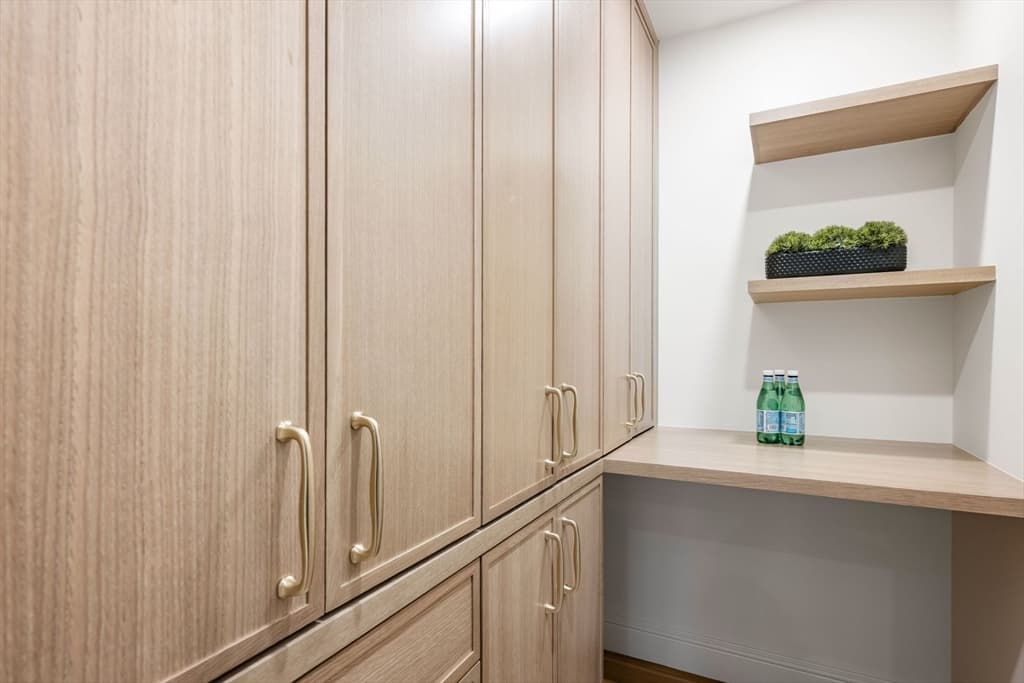 Condominium at 190 Marlborough # A, Boston MA 02116, photo 13 of 29