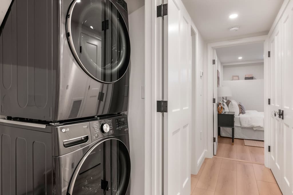 Condominium at 190 Marlborough # A, Boston MA 02116, photo 21 of 29
