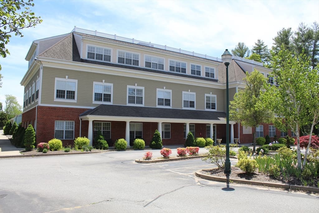 2527 Cranberry Hwy, Wareham MA 02571