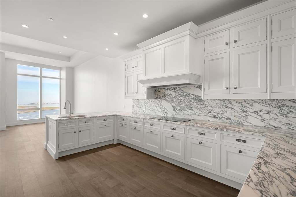 Condominium at 240 Devonshire Street # 1E, Boston MA 02110, photo 4 of 38