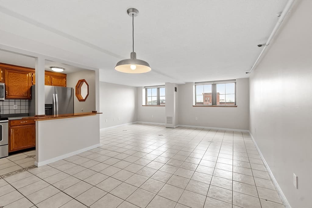 Condominium at 200 Market Street # 619, Lowell MA 01852, photo 14 of 27