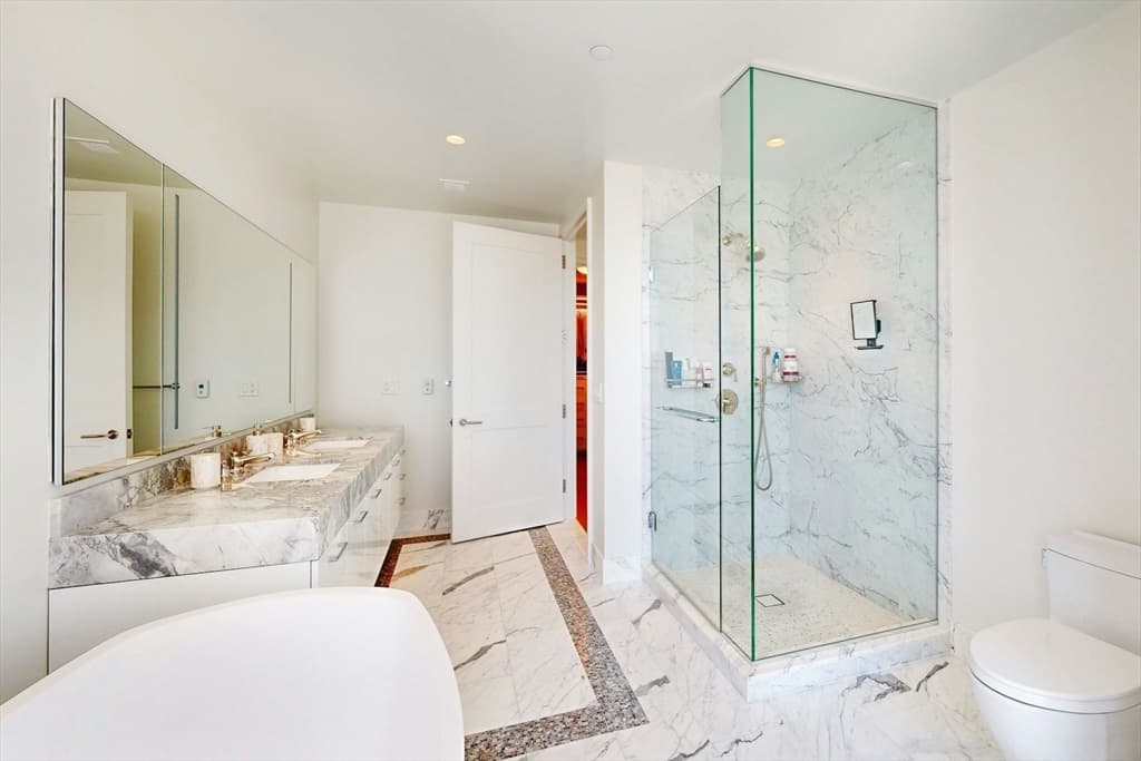 Condominium at 240 Devonshire St # 3912, Boston MA 02110, photo 22 of 41