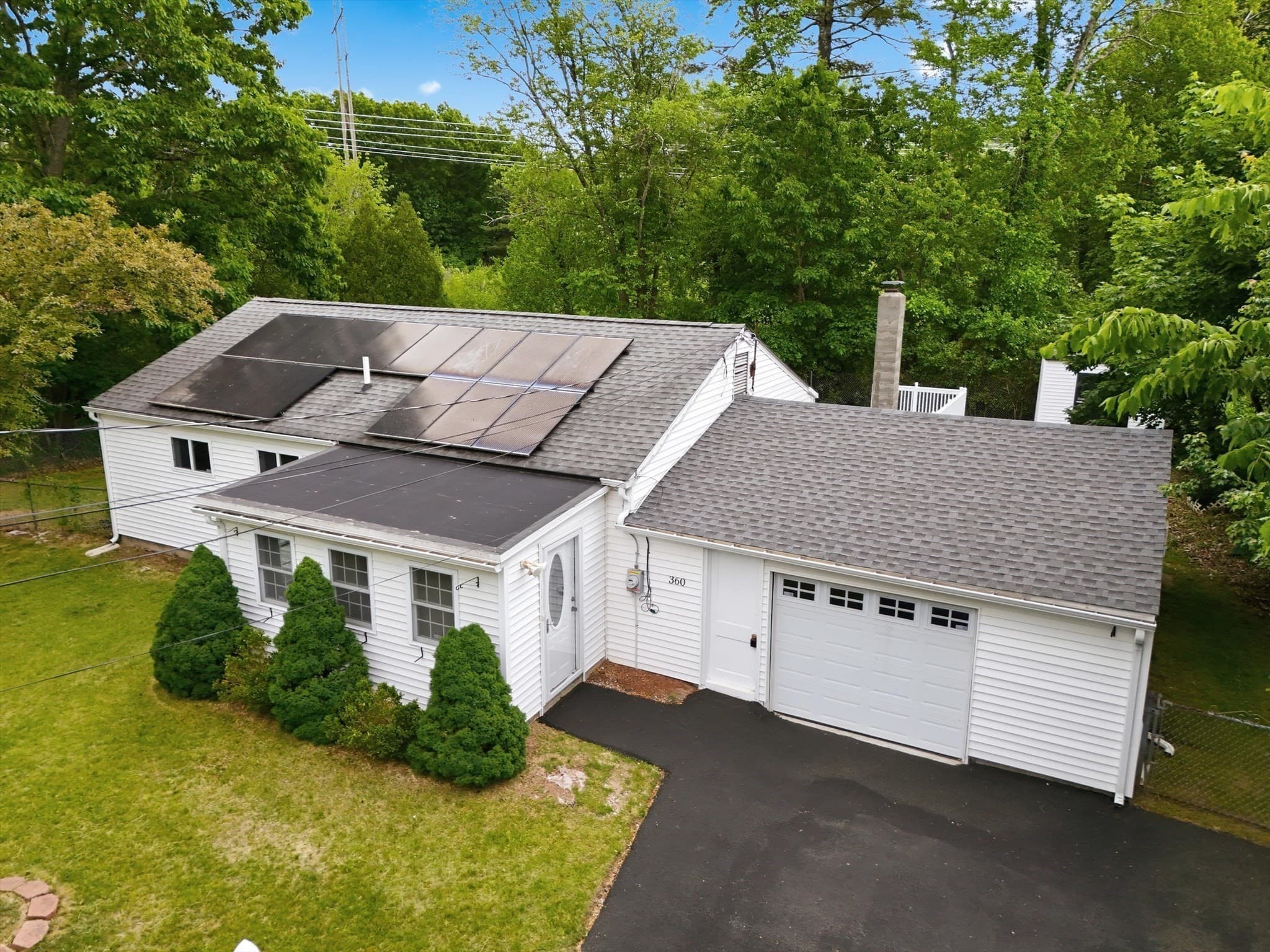 Single Family Residence at 360 Marshall St, Tewksbury MA 01876, photo 2 of 39