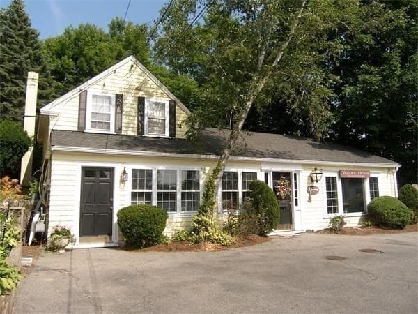 Single Family Residence at 8-10 Concord Road & 356 Boston Post, Sudbury MA 01776, Sudbury, photo 3 of 37