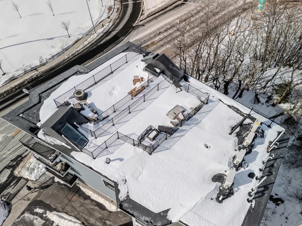 Condominium at 133 Boardman St, Boston MA 02128, Boston, photo 19 of 19