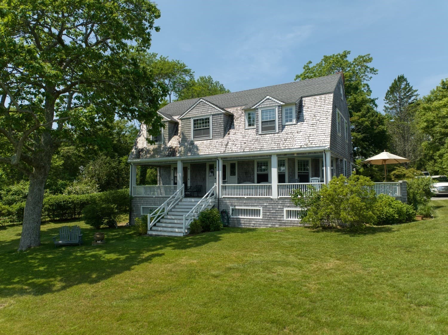 Single Family Residence at 33 Goethals Way, Tisbury MA 02568, photo 2 of 19