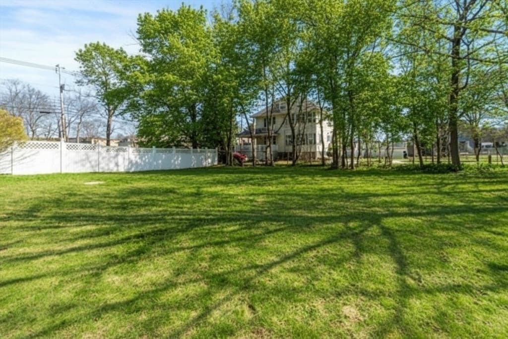 Single Family Residence at 741 Salem Street, Lynnfield MA 01940, photo 2 of 34