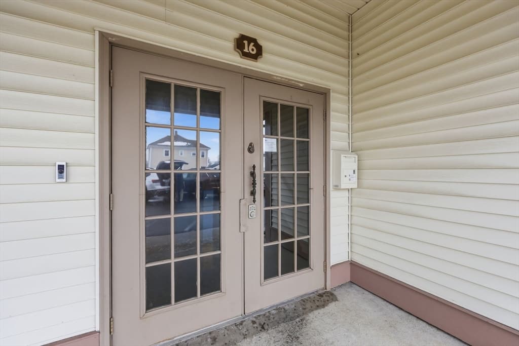 Commercial Sale at 200 Center St # 16, Ludlow MA 01056, photo 6 of 31