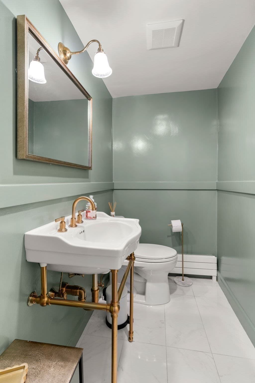 Single Family Residence at 269 Franklin St, Newton MA 02458, photo 13 of 30