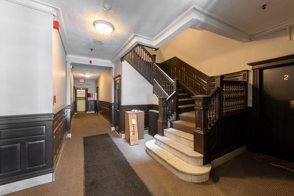 Condominium at 111 Jersey St. # 15, Boston MA 02215, photo 12 of 16