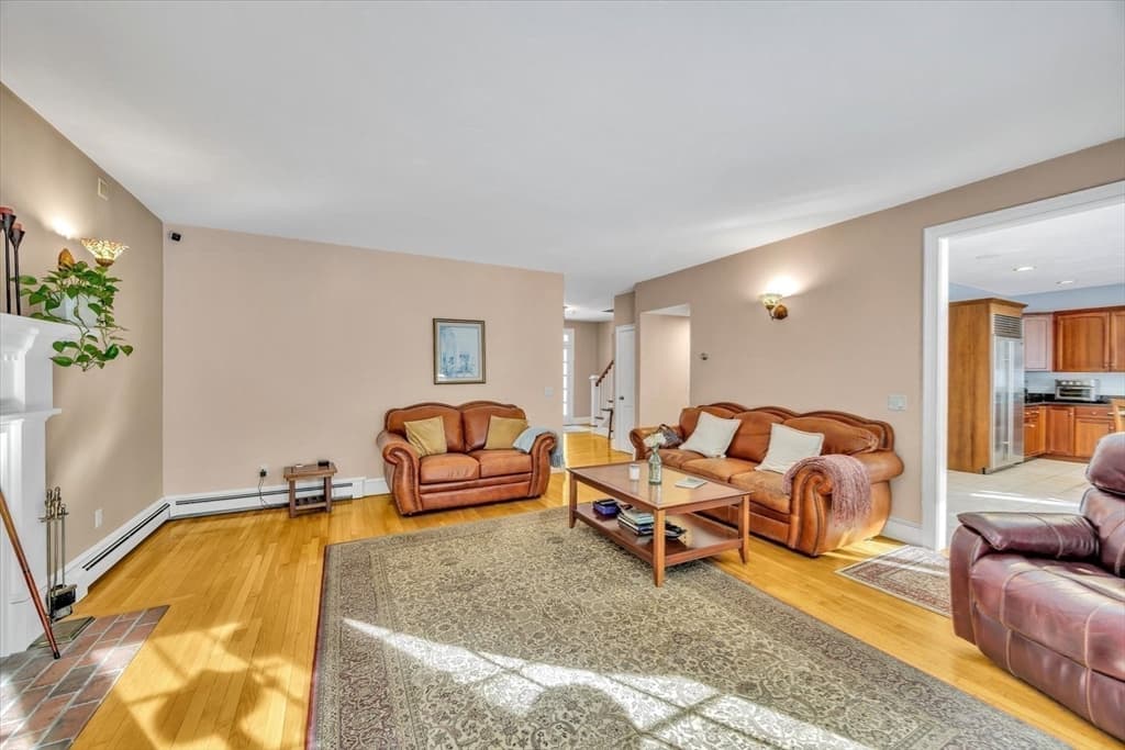 Single Family Residence at 32 Pimlico Pond Rd, Sandwich MA 02644, photo 10 of 32
