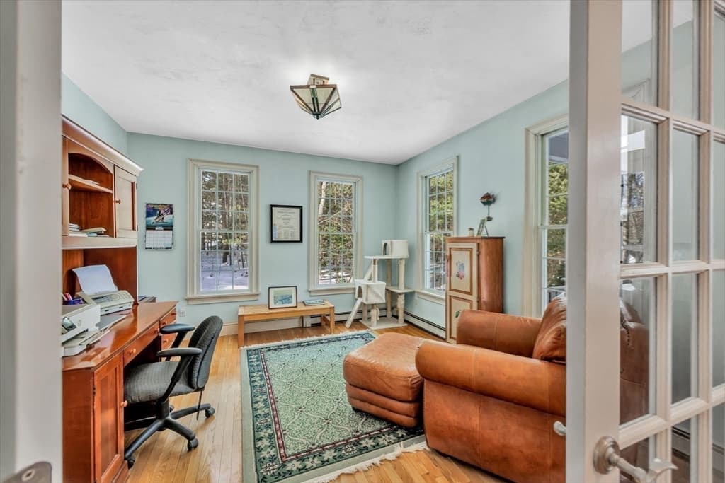 Single Family Residence at 32 Pimlico Pond Rd, Sandwich MA 02644, photo 11 of 32