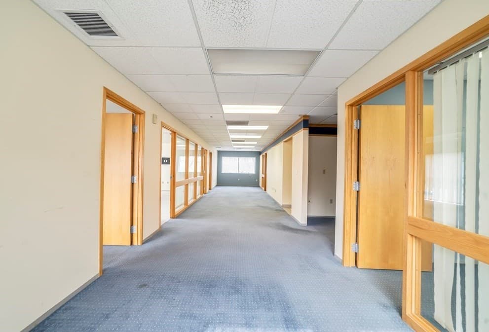 Commercial Sale at 33 Bassett Ln, Barnstable MA 02601, photo 2 of 20