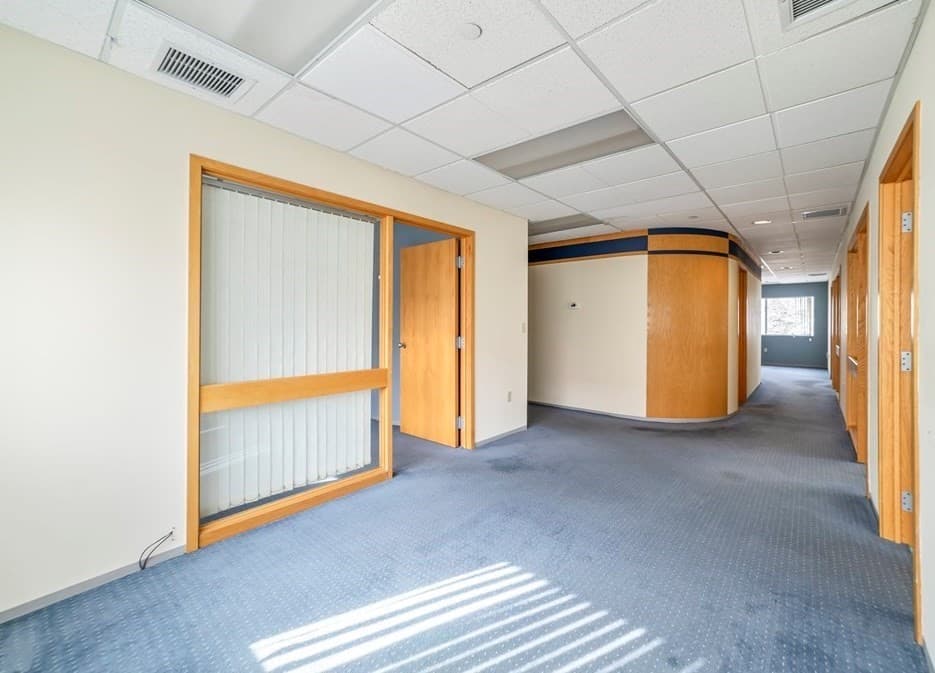 Commercial Sale at 33 Bassett Ln, Barnstable MA 02601, photo 6 of 20