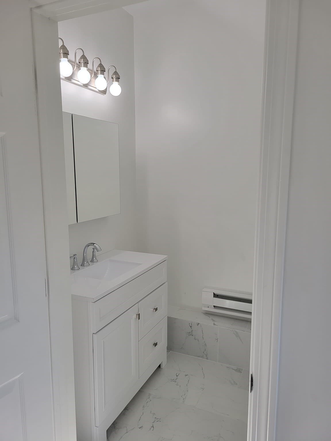 Residential at 147 N Mill Street, Holliston MA 01746, photo 12 of 24