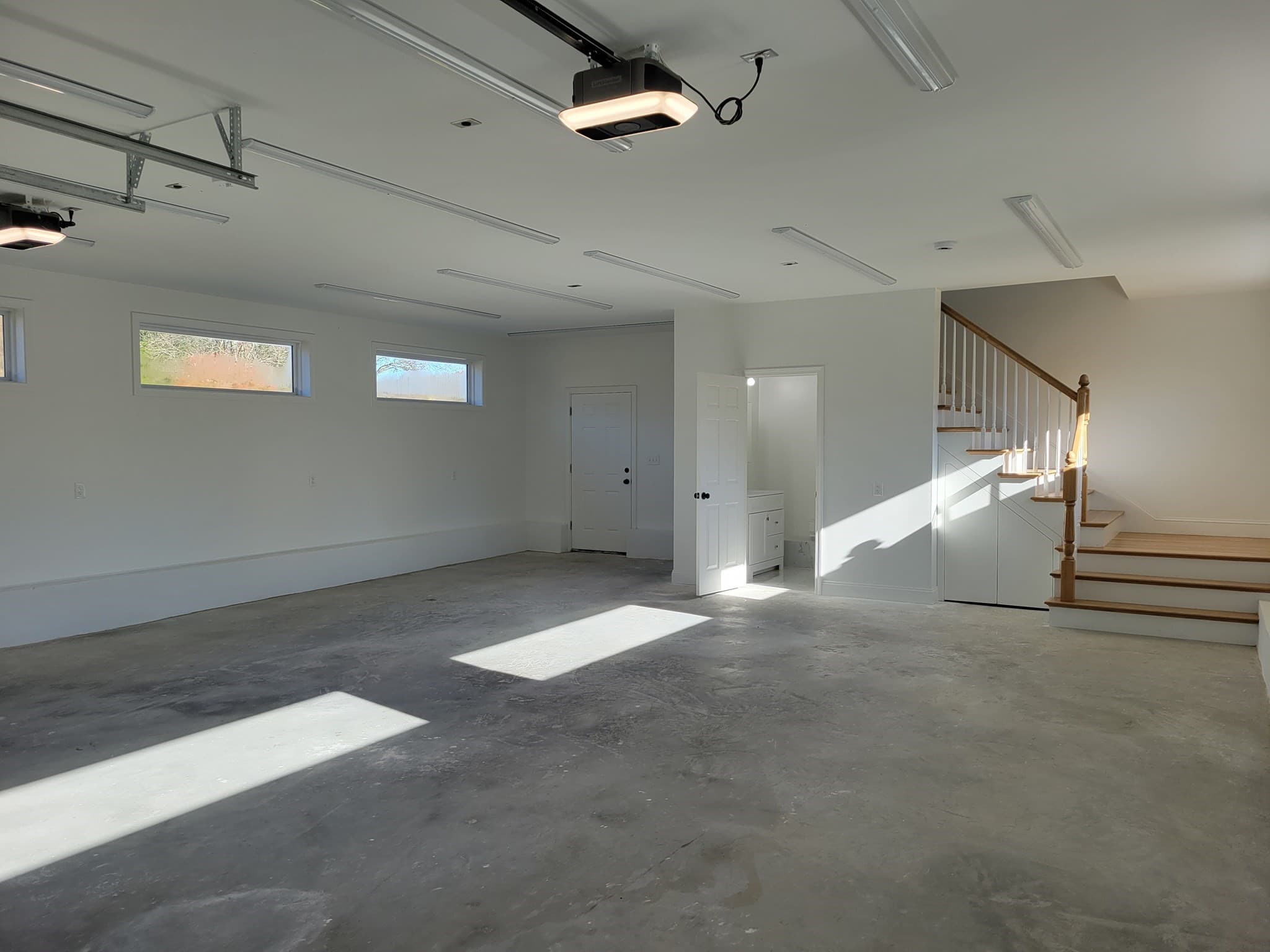 Residential at 147 N Mill Street, Holliston MA 01746, photo 10 of 24