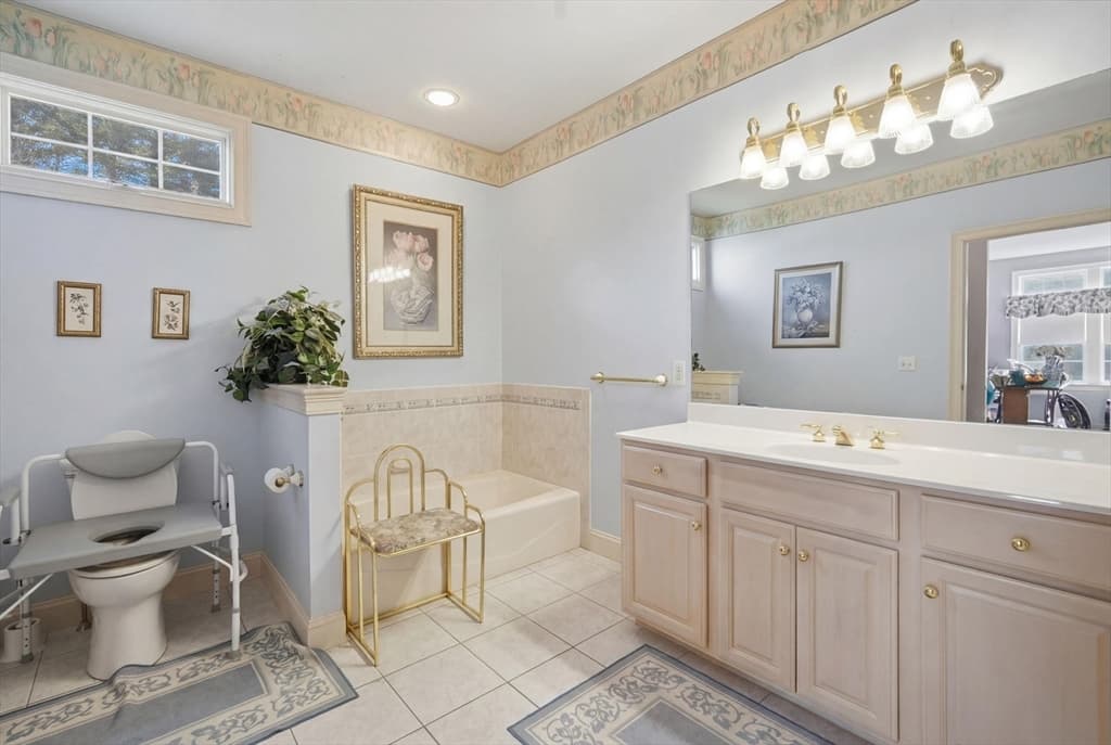 Condominium at 1 Aspen Dr # 1, Wilbraham MA 01095, photo 29 of 37