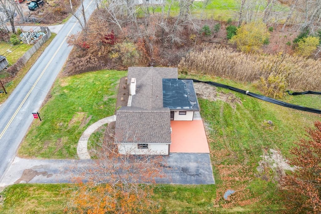 Single Family Residence at 195 Barney, Rehoboth MA 02769, photo 36 of 37