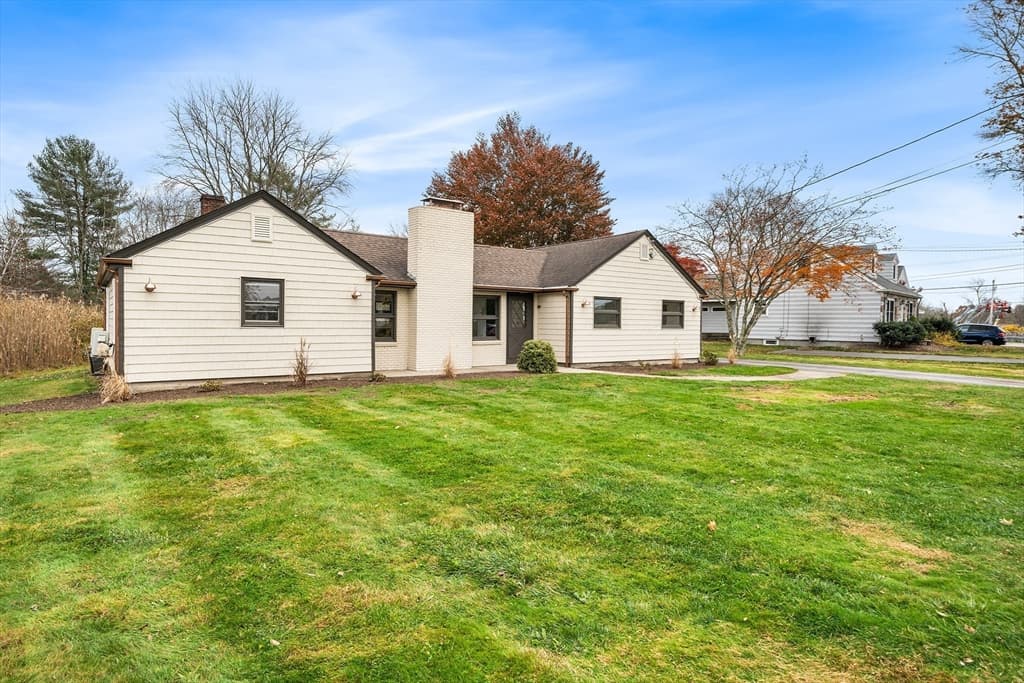 Single Family Residence at 195 Barney, Rehoboth MA 02769, photo 31 of 37