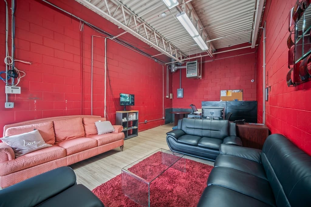 Business Opportunity at 777 Confidential St, Salem MA 01970, Salem, photo 18 of 41