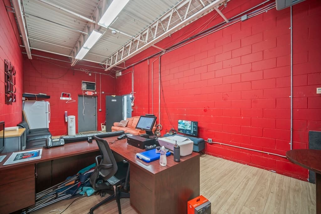 Business Opportunity at 777 Confidential St, Salem MA 01970, Salem, photo 11 of 41
