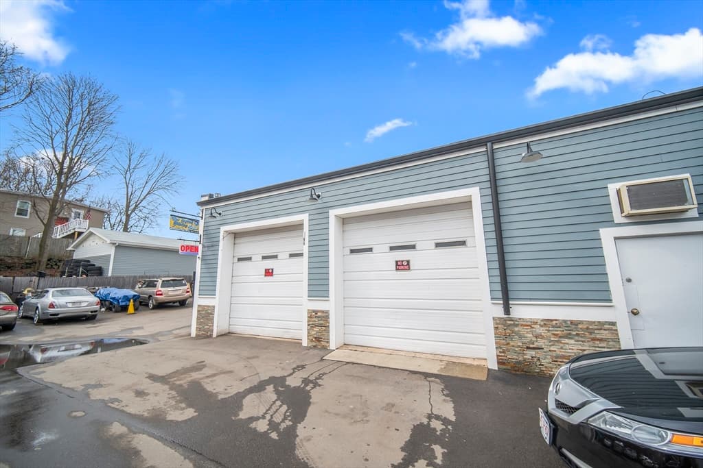 Business Opportunity at 777 Confidential St, Salem MA 01970, Salem, photo 8 of 41