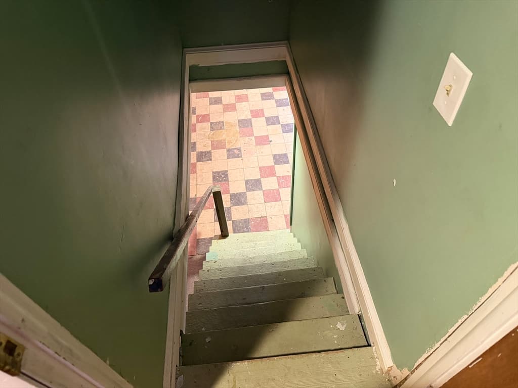 Single Family Residence at 845 Stafford St, Leicester MA 01542, photo 27 of 35