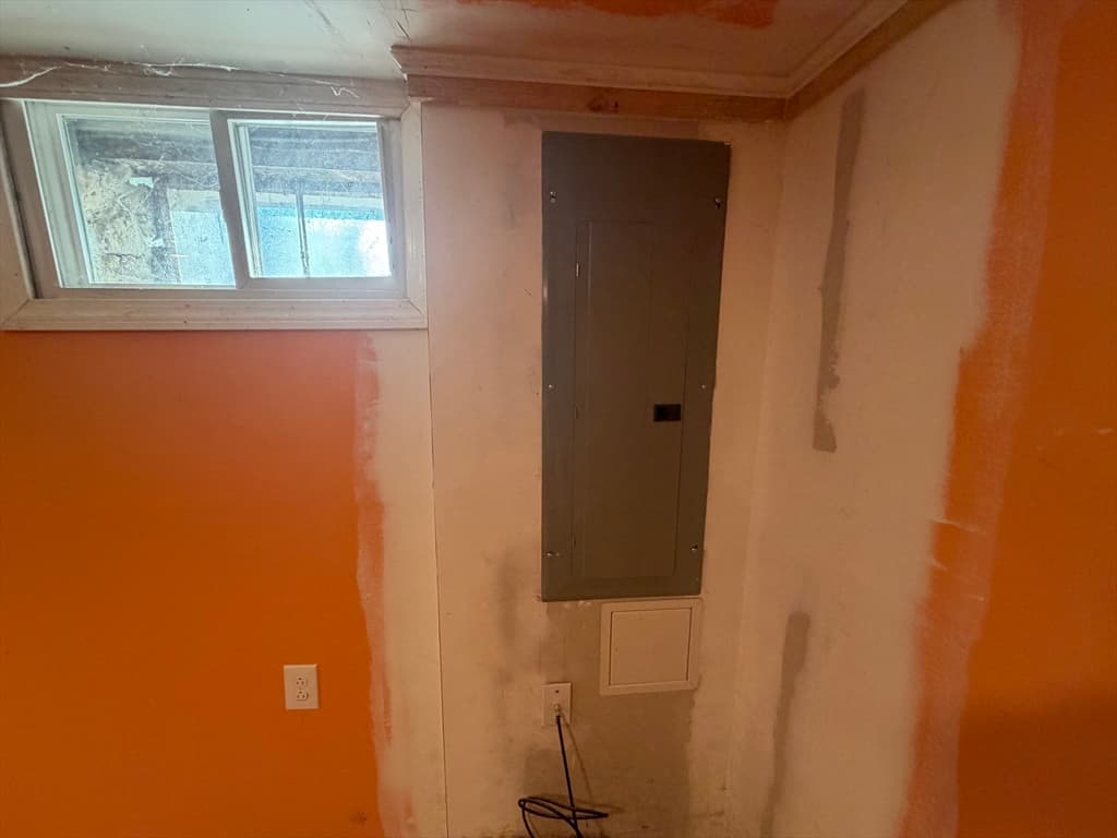 Single Family Residence at 845 Stafford St, Leicester MA 01542, photo 28 of 35