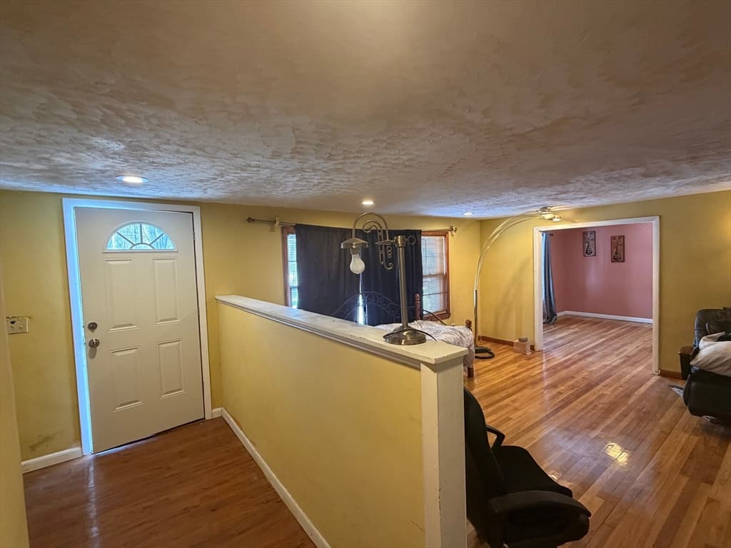 Single Family Residence at 845 Stafford St, Leicester MA 01542, photo 9 of 35