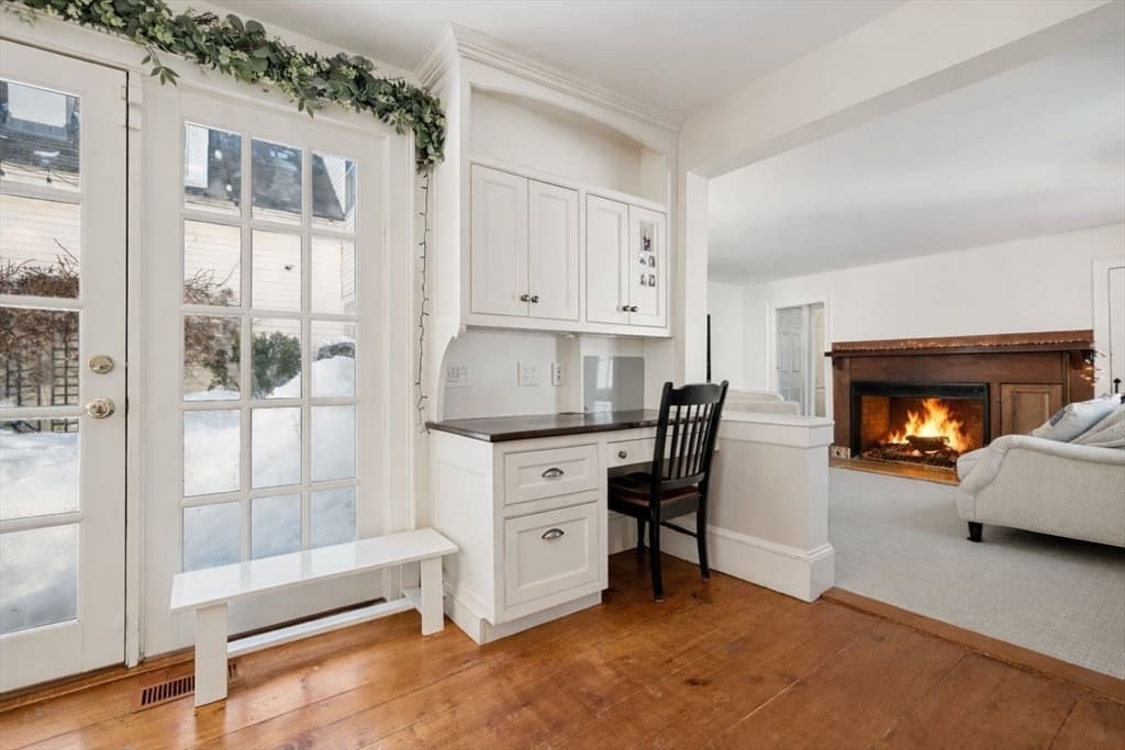 Single Family Residence at 45 School St, Manchester MA 01944, Manchester, photo 8 of 34
