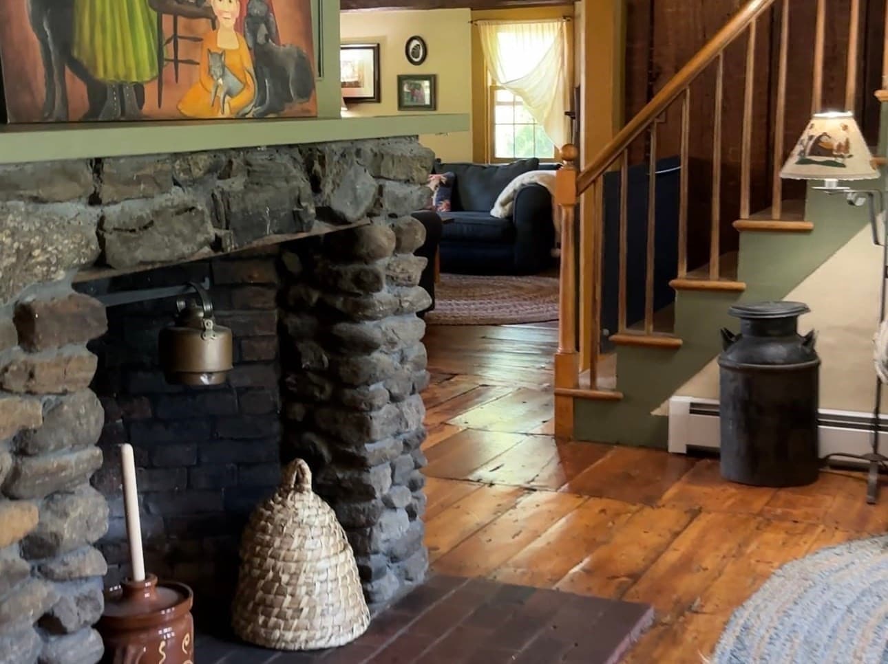 Single Family Residence at 5 Putnam Hill Rd, Sutton MA 01590, photo 13 of 42