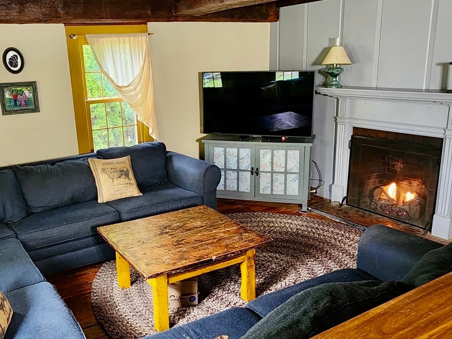 Single Family Residence at 5 Putnam Hill Rd, Sutton MA 01590, photo 15 of 42