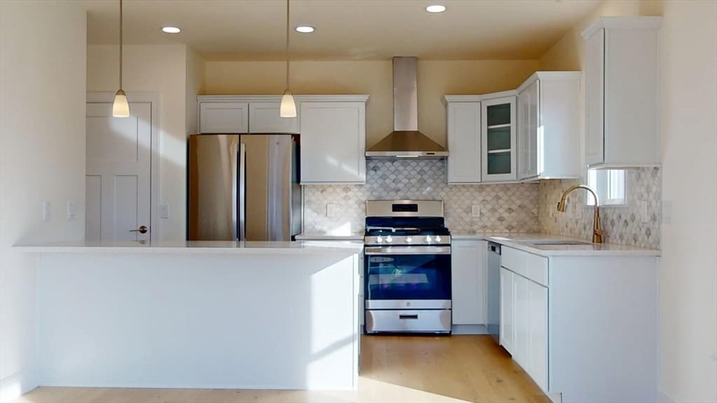 Single Family Residence at 29 Parkers Neck Rd, Yarmouth MA 02664, Yarmouth, photo 10 of 33