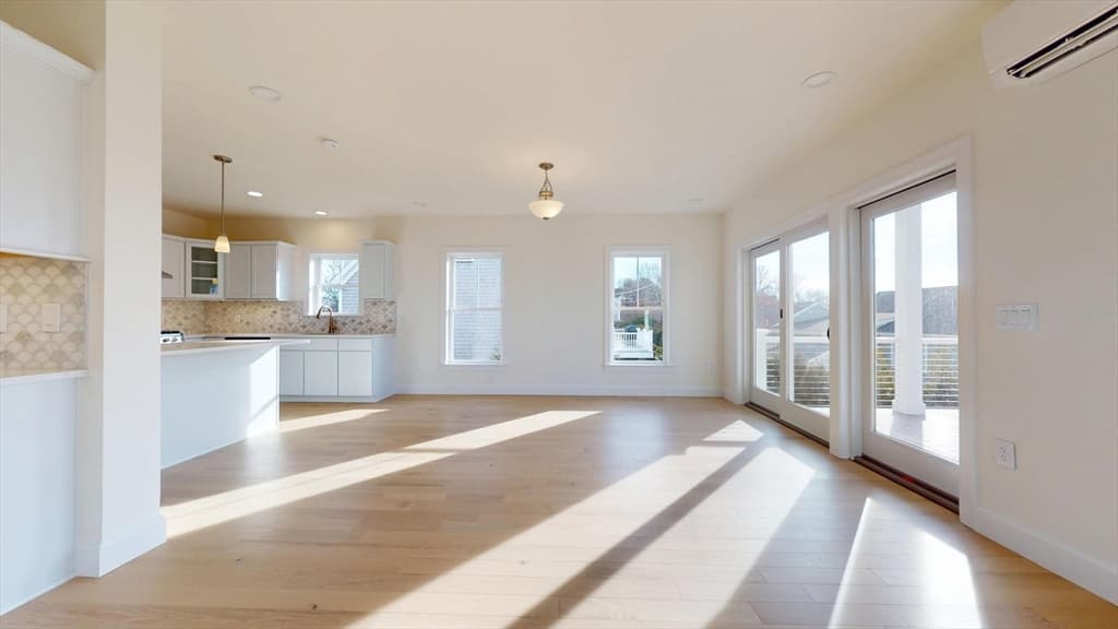 Single Family Residence at 29 Parkers Neck Rd, Yarmouth MA 02664, Yarmouth, photo 15 of 33