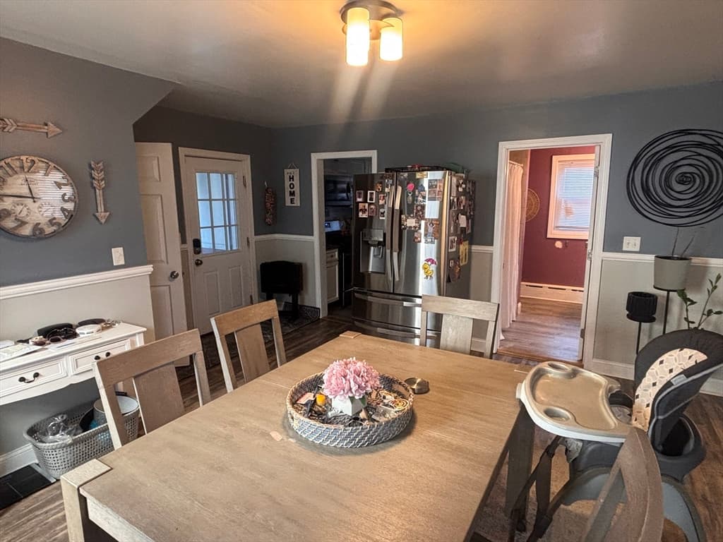 Single Family Residence at 148 Princeton St, New Bedford MA 02745, photo 10 of 21
