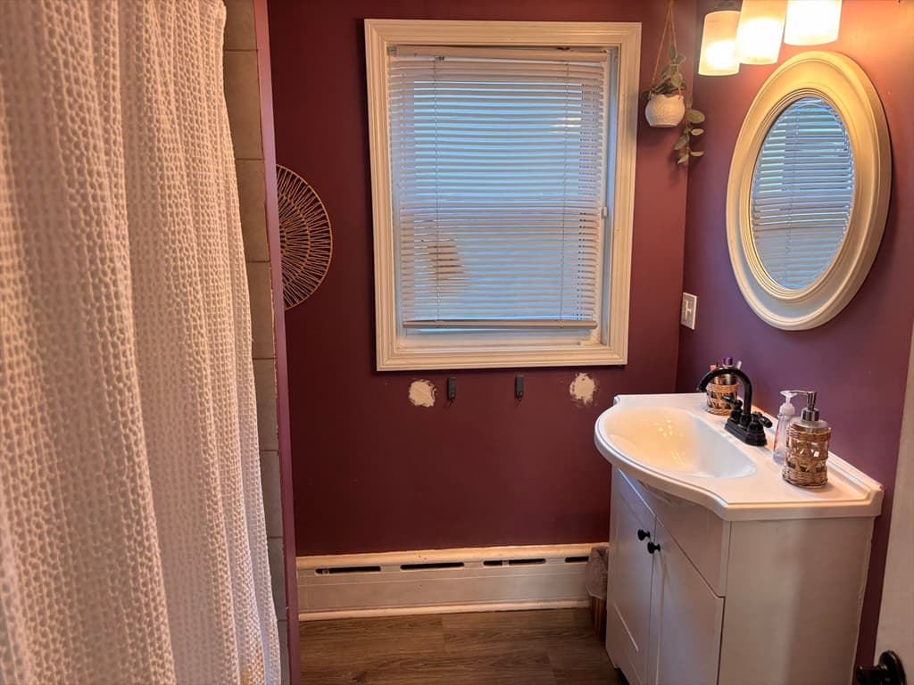 Single Family Residence at 148 Princeton St, New Bedford MA 02745, photo 11 of 21