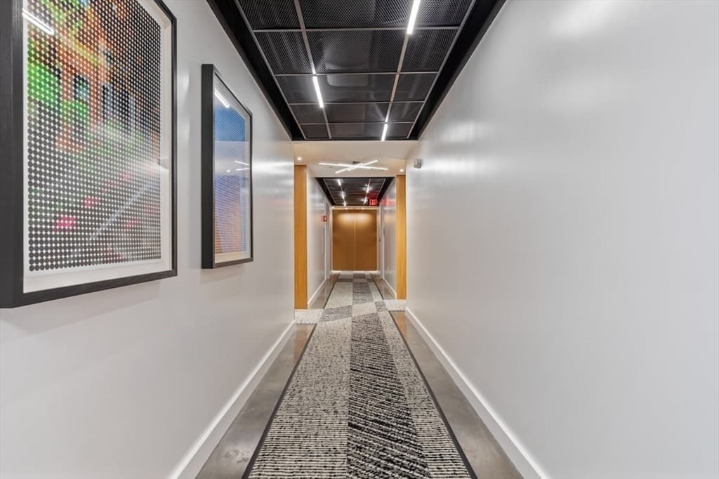 Condominium at 76 Wareham St, Boston MA 02118, photo 23 of 37